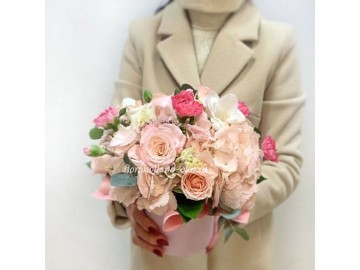 Композиция в шляпной коробке № 15