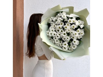 Букет из кустовой хризантемы