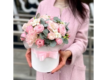 Композиция в шляпной коробке № 28