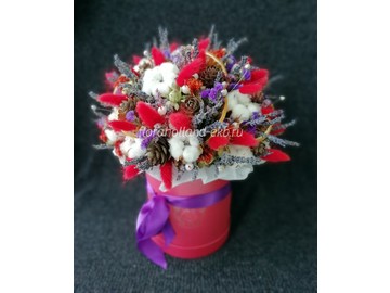 Композиция в шляпной коробке № 115