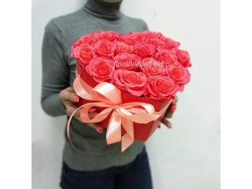 Композиция в коробке в форме сердца № 138