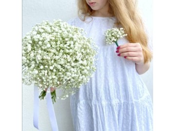 Букет невесты из белой воздушной гипсофилы 